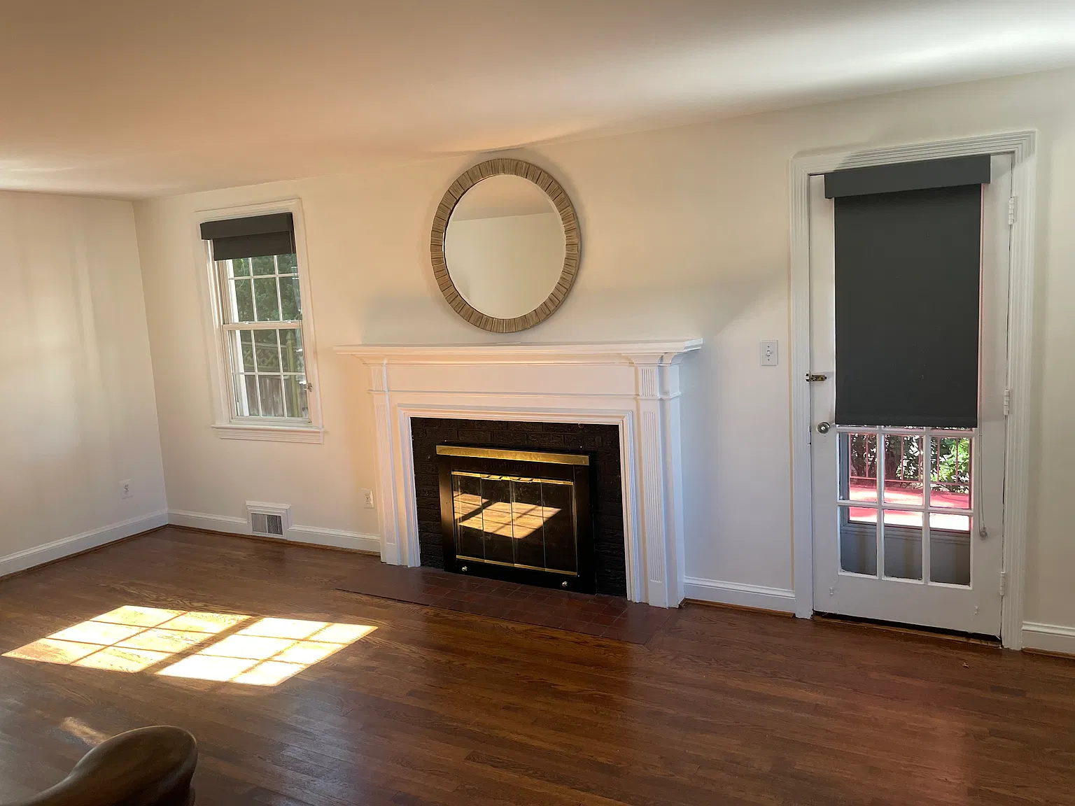 3 bed, 2.5 bath, 1980 sqft, $3,850 — Photo 2