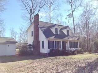 2446 Burchs Mill Rd, Urbanna, VA 23175