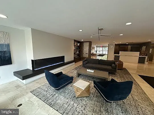 4977 Battery Ln #203 — Photo 2
