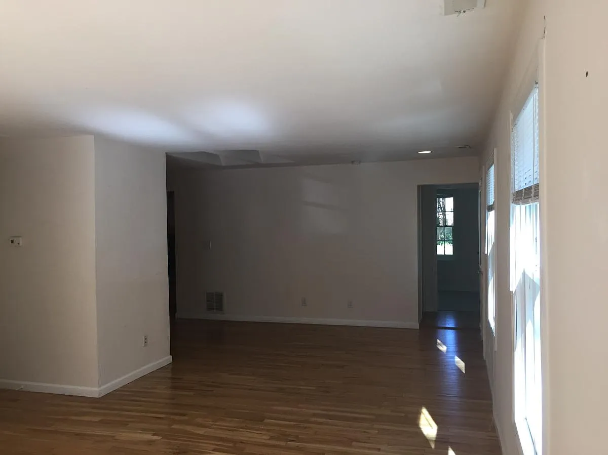 Living Room & Dinning Room (Open Concept) - 1841 Ware Rd