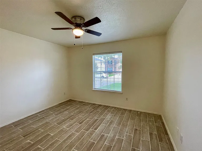 19127 Yaupon Ranch Dr — Photo 9