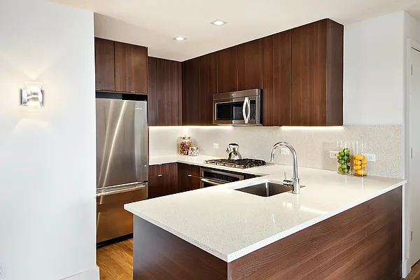 Rented by The Dermot Realty Management Company | media 67