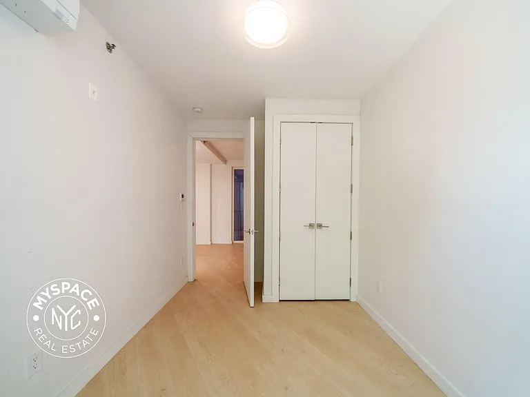280 Meeker Ave #504 — Photo 9