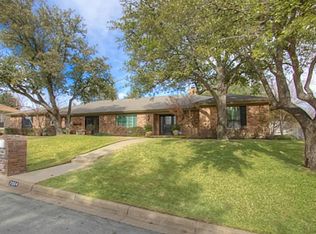 7004 Riverport Rd, Fort Worth, TX 76116