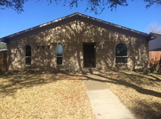 317 Nettle Dr, Garland, TX 75043