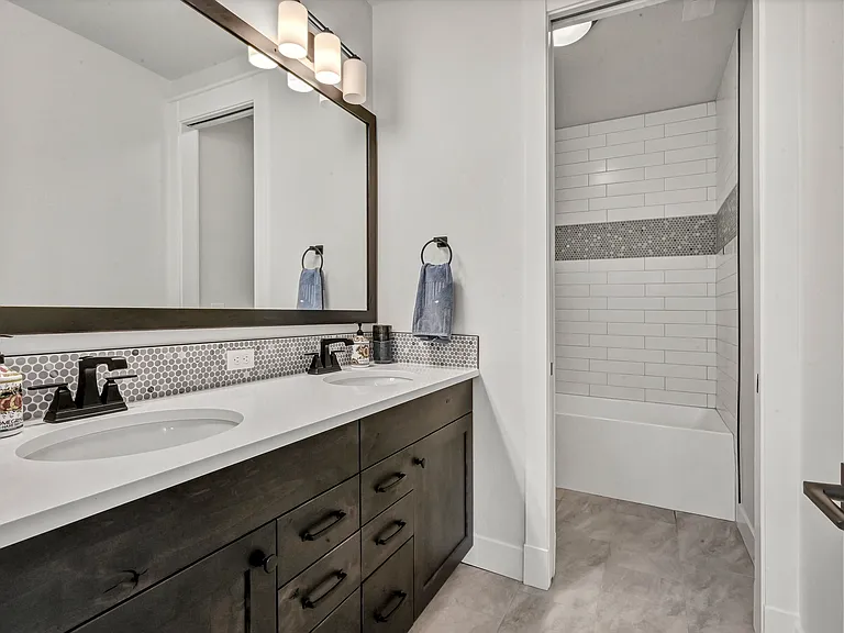 3263 S Sedgebrook Ln — Photo 21