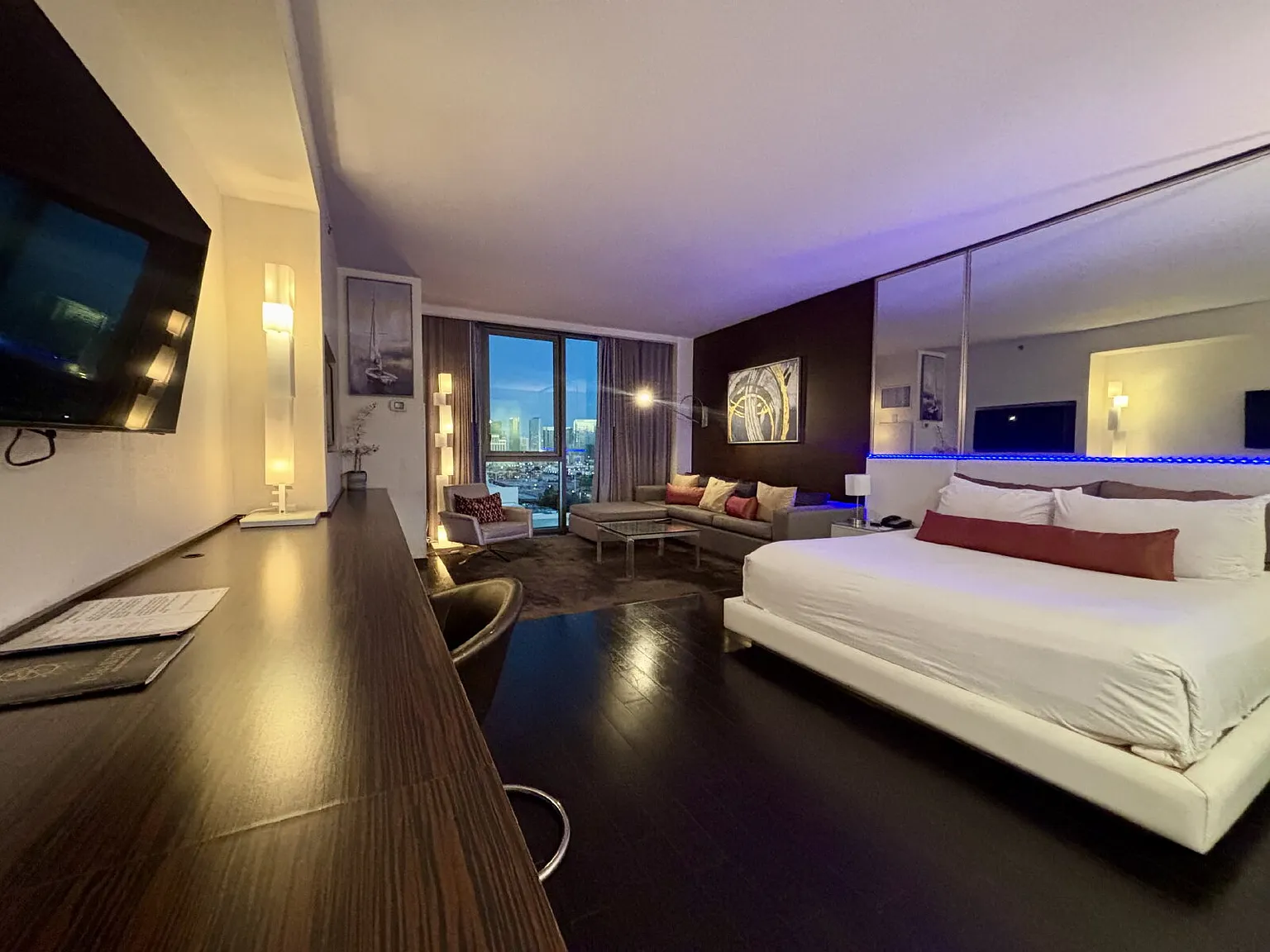Studio, 1.0 bath, 615 sqft, $2,235 — Photo 4