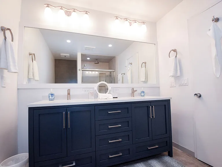 102 Antigua Ct — Photo 23