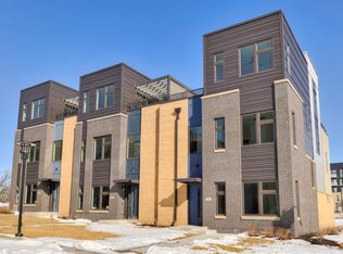 822 E 2nd St, Des Moines, IA 50309