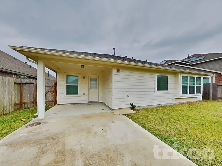13702 Sun Bear Ct — Photo 15