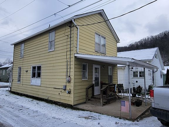 3rd image of 73 S Wood St