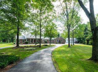 7897 Valley View Rd, Hudson, OH 44236