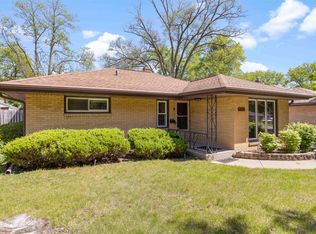 2119 Midway Dr, Rockford, IL 61103