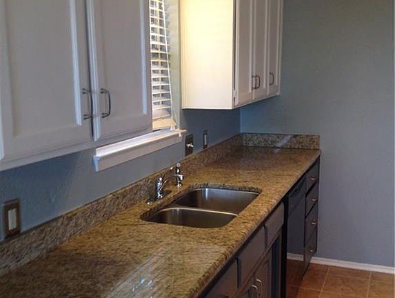 4th image of 441 Meadowhill Dr