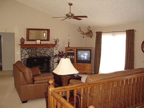 Great Room with Fireplace