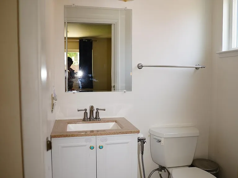 639 Sonoma Ave — Photo 14