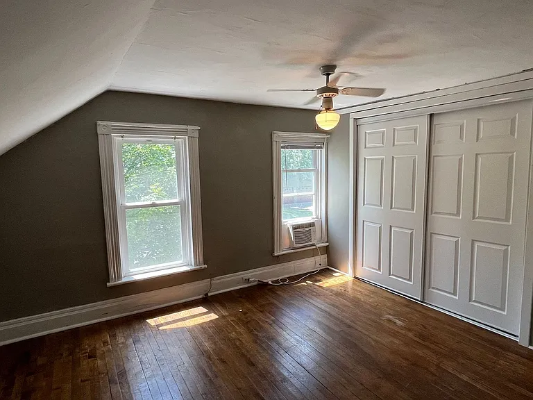 630 E Wausau Ave — Photo 25