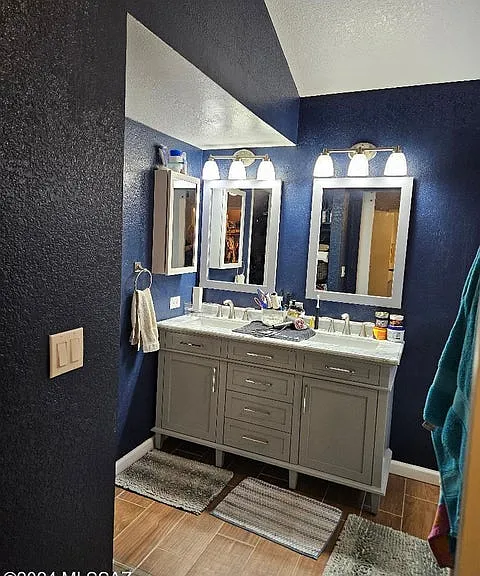 4813 W Doria Dr — Photo 10
