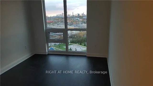 160 Vanderhoof Ave #1413 — Photo 25