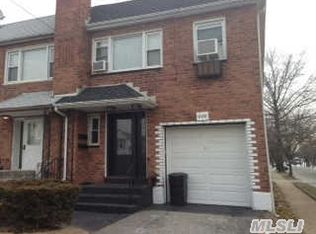 600 Lakeville Rd, New Hyde Park, NY 11040