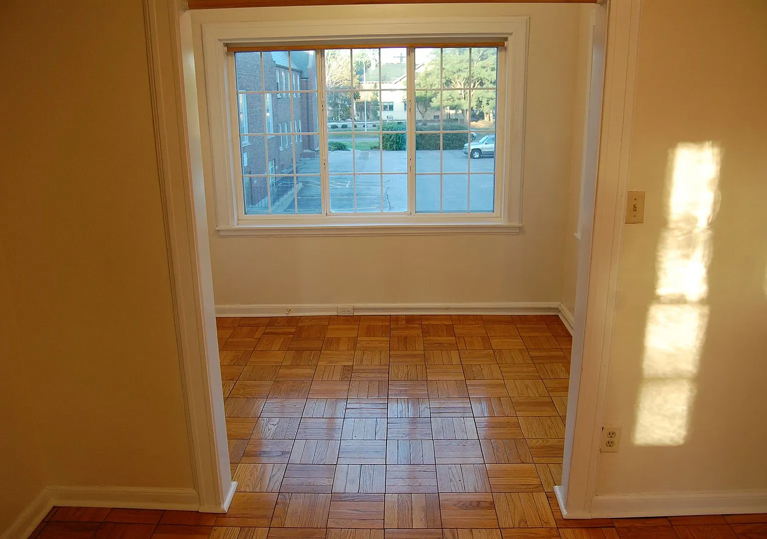 1739 G St. — Photo 4