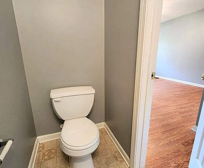 2508 S Ridge Ave — Photo 7