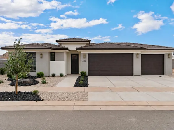414 E Heritage Place Dr, Washington, UT 84780