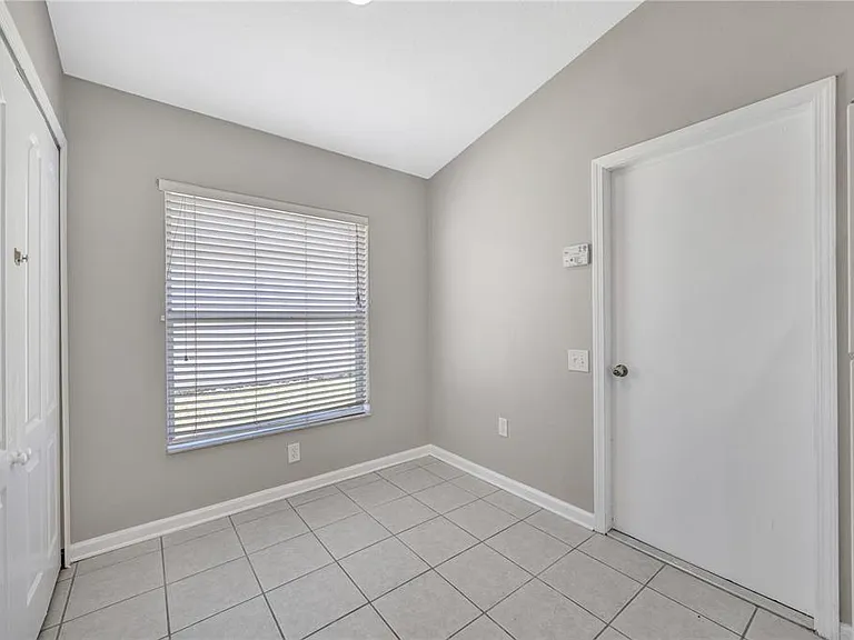 30435 Annadale Dr — Photo 24