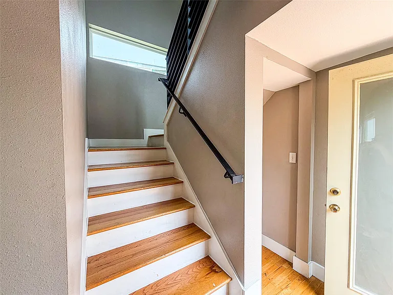 1416 Dumble St — Photo 20