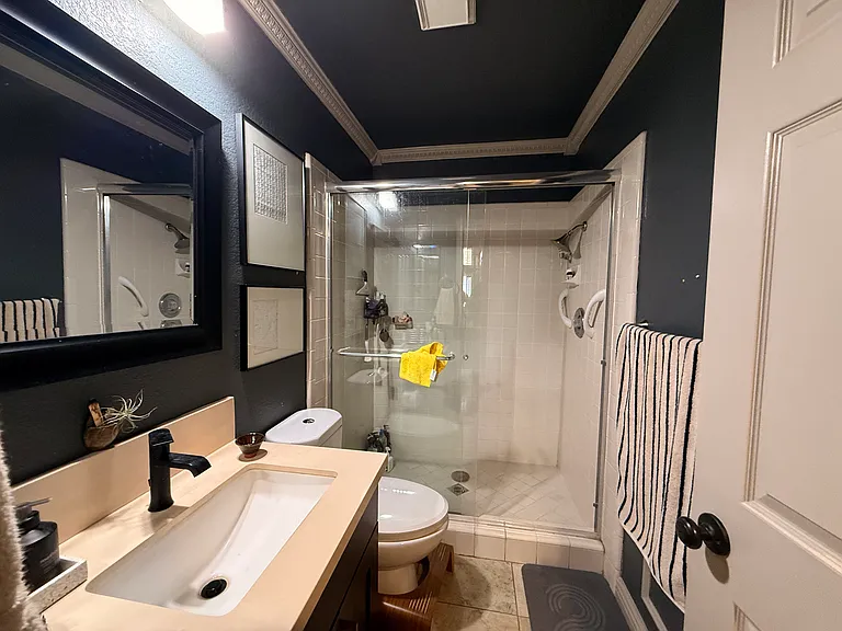 522 Delany Ct — Photo 13