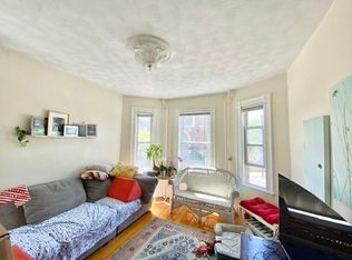 86 South St #1, Boston, MA 02130
