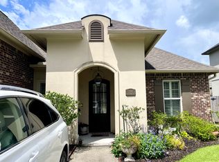 2242 Gentlebrook Dr, Baton Rouge, LA 70816