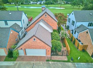7631 Ameswood Rd, Houston, TX 77095