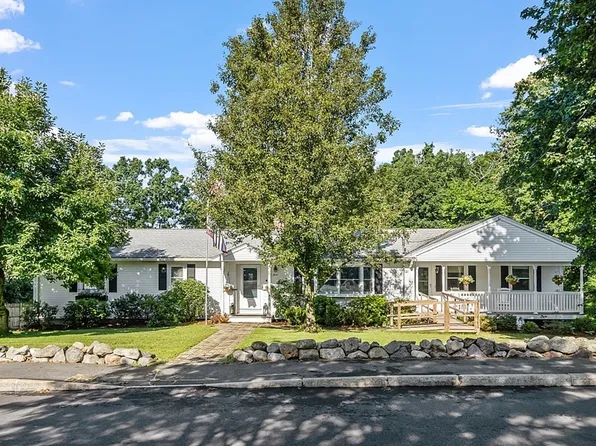 3 Crosby Rd, Lexington, MA 02421
