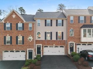 108 Aprilmae Way, Pittsburgh, PA 15237