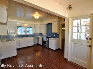 4230 Chestnut Ave, Long Beach, CA 90807