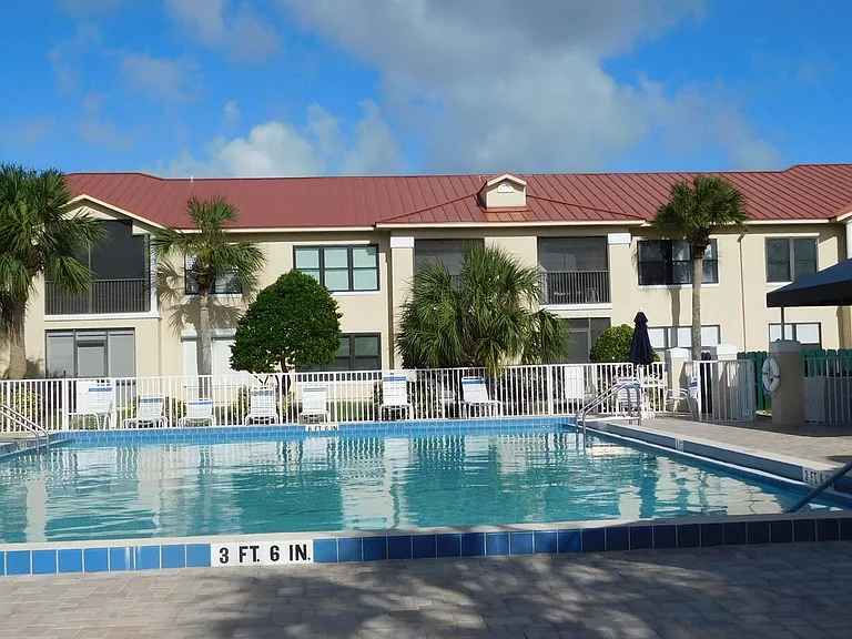 418 Bouchelle Dr #201 — Photo 20