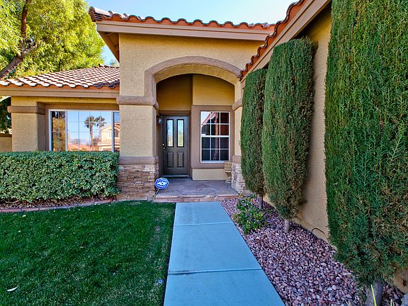 3rd image of 8209 Hot Creek Dr