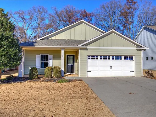 45 Mercer Ln, Cartersville, GA 30120