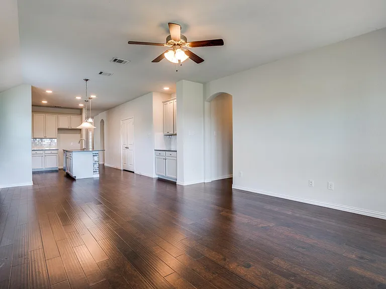 6229 Gloucester Dr — Photo 12