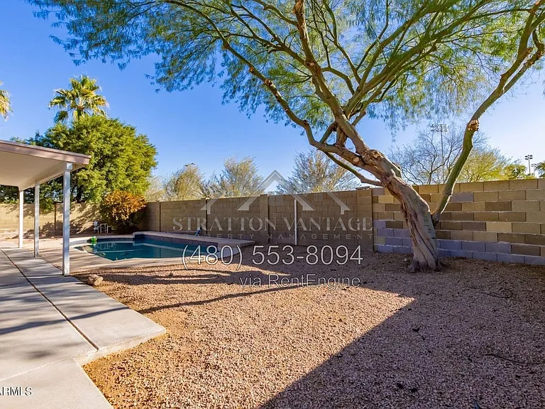 2195 E Sherri Dr — Photo 22
