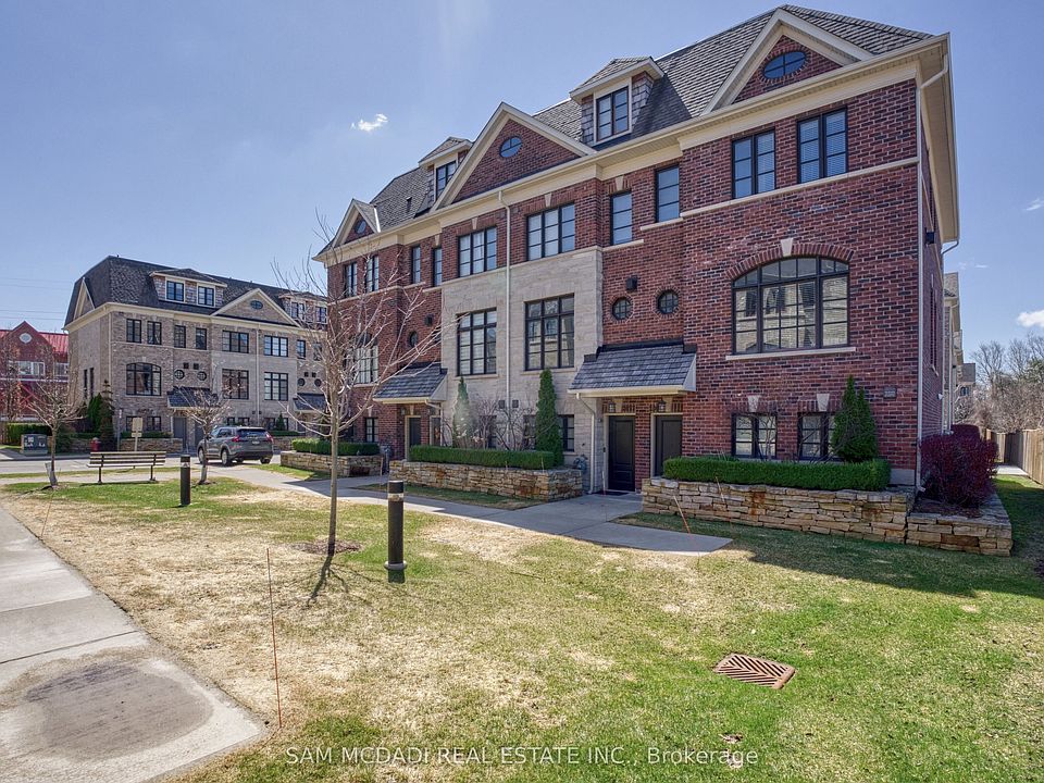 1st image of 2029 Queensborough Gate