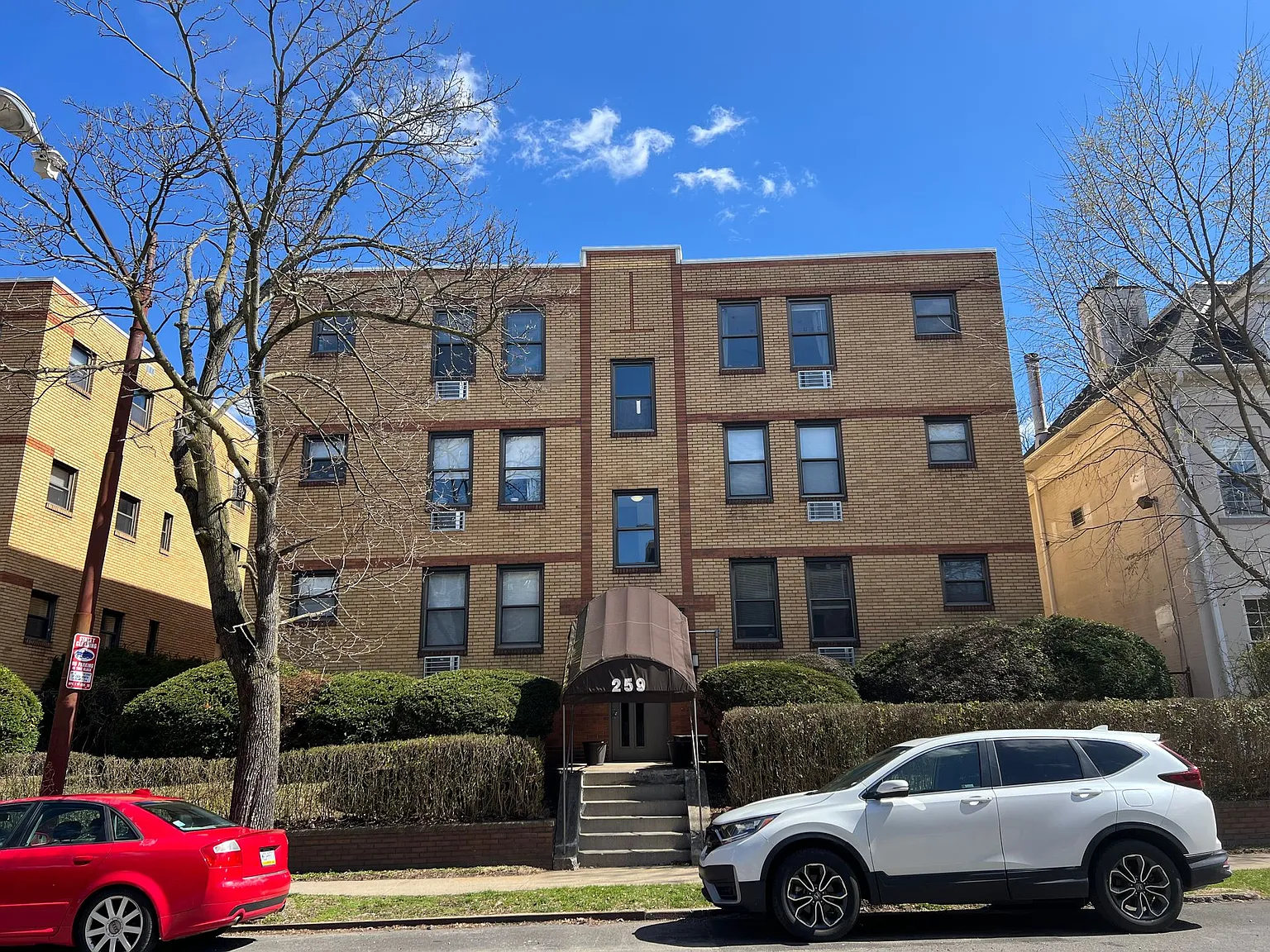 259 Shady Avenue — Photo 3