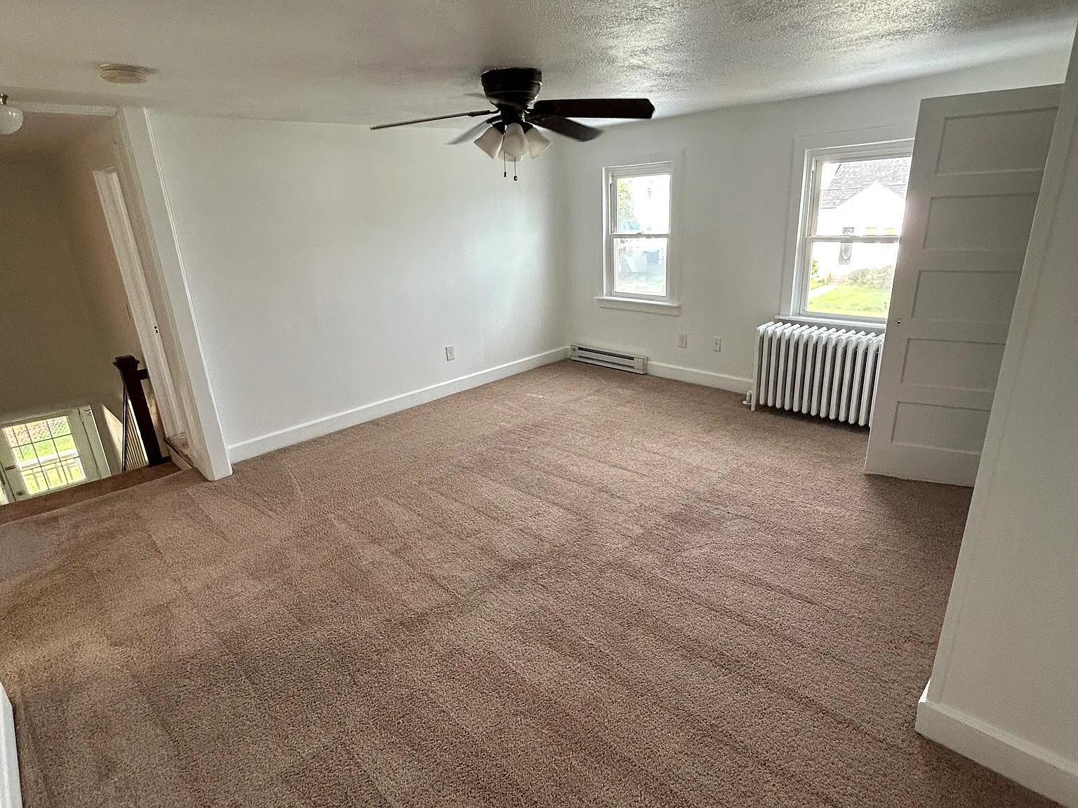 2 bed, 1000 sqft, $1,650 — Photo 3