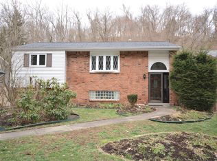458 Little Pine Creek Rd, Pittsburgh, PA