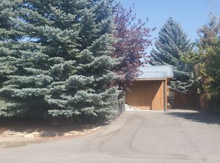 413 S 5th St, Bellevue, ID 83313