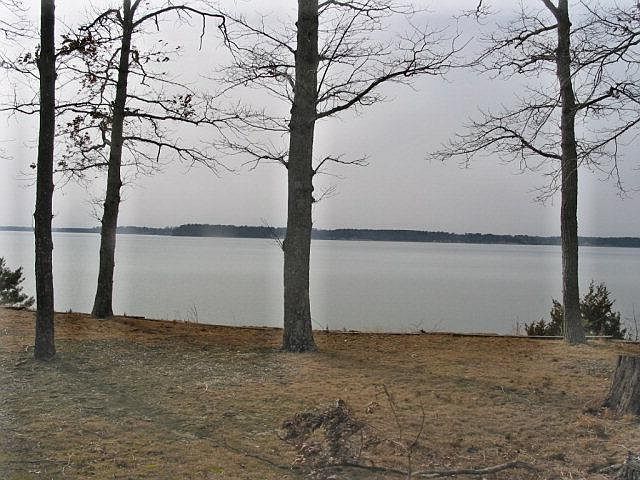 2nd image of 413 Berkeley Forest Rd