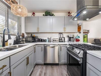 4257 Chafer Dr, Las Vegas, NV, 89121
