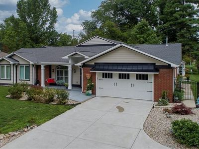 8175 N College Ave, Indianapolis, IN, 46240