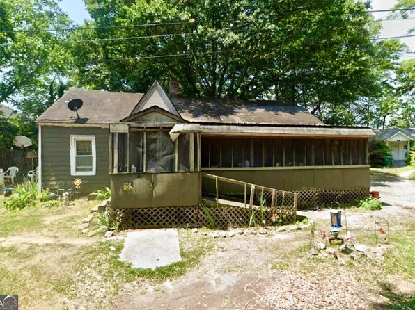 23 Hosch Cir, Winder, GA 30680
